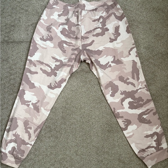 SOHO NYC Jogger pants - Picture 5 of 6